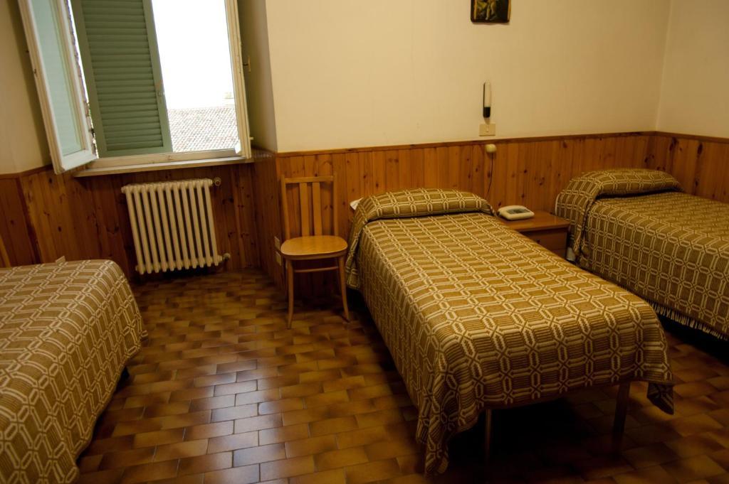 Cittadella Ospitalita Hotel Assisi Room photo